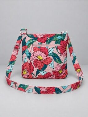Vera Bradley Vintage Floral Hipster Crossbody Bag Purse Floral Quilted